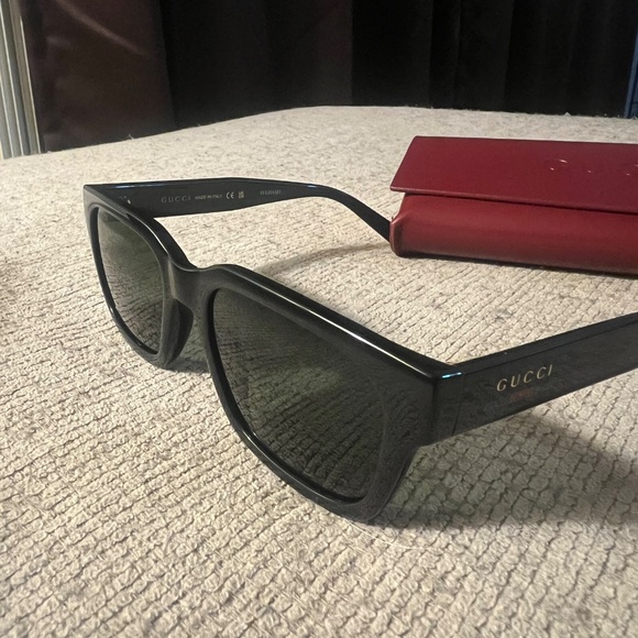 Brand New- Gucci Sunglasses - Picture 4 of 7